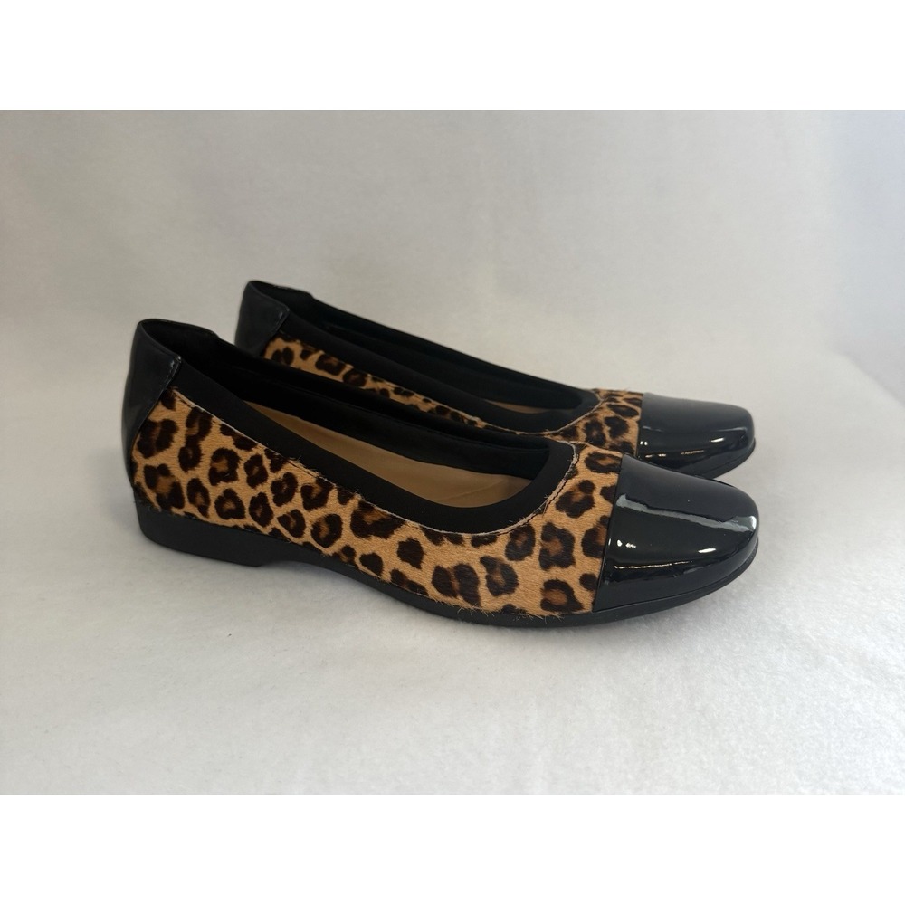 Clarks Unstructured Leopard Calf Hair Patent Cap Toe Ballet Flats‎ Womens 6.5 M